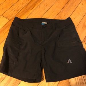 Eddie Bauer active shorts